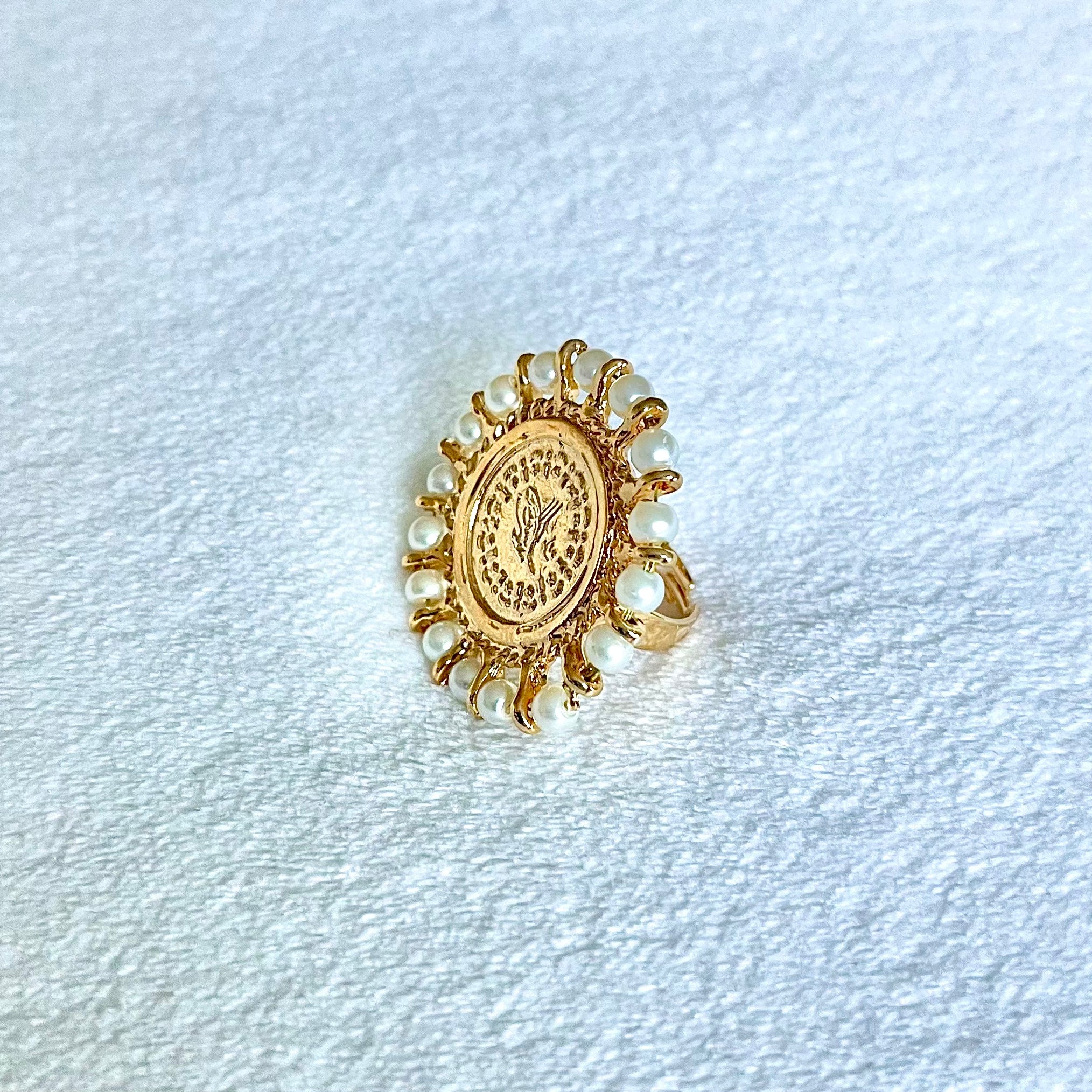Golden Pearl Ring Large