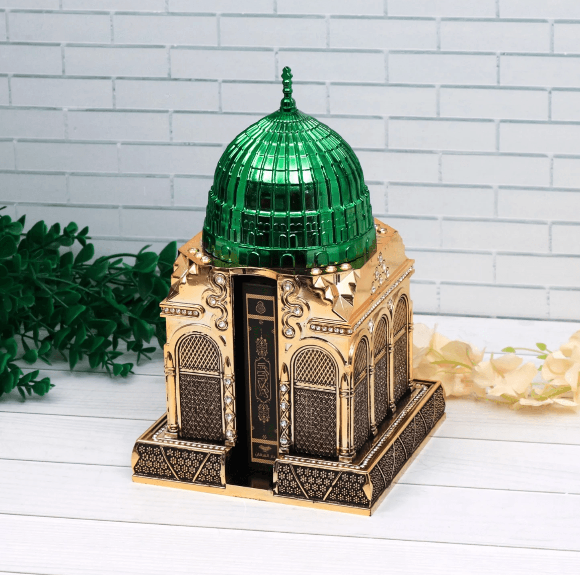 Asiyah's Collection - Quran with Masjid Nabawi Replica – Beautiful Islamic Gift | Asiyah’s Collection - Gifts