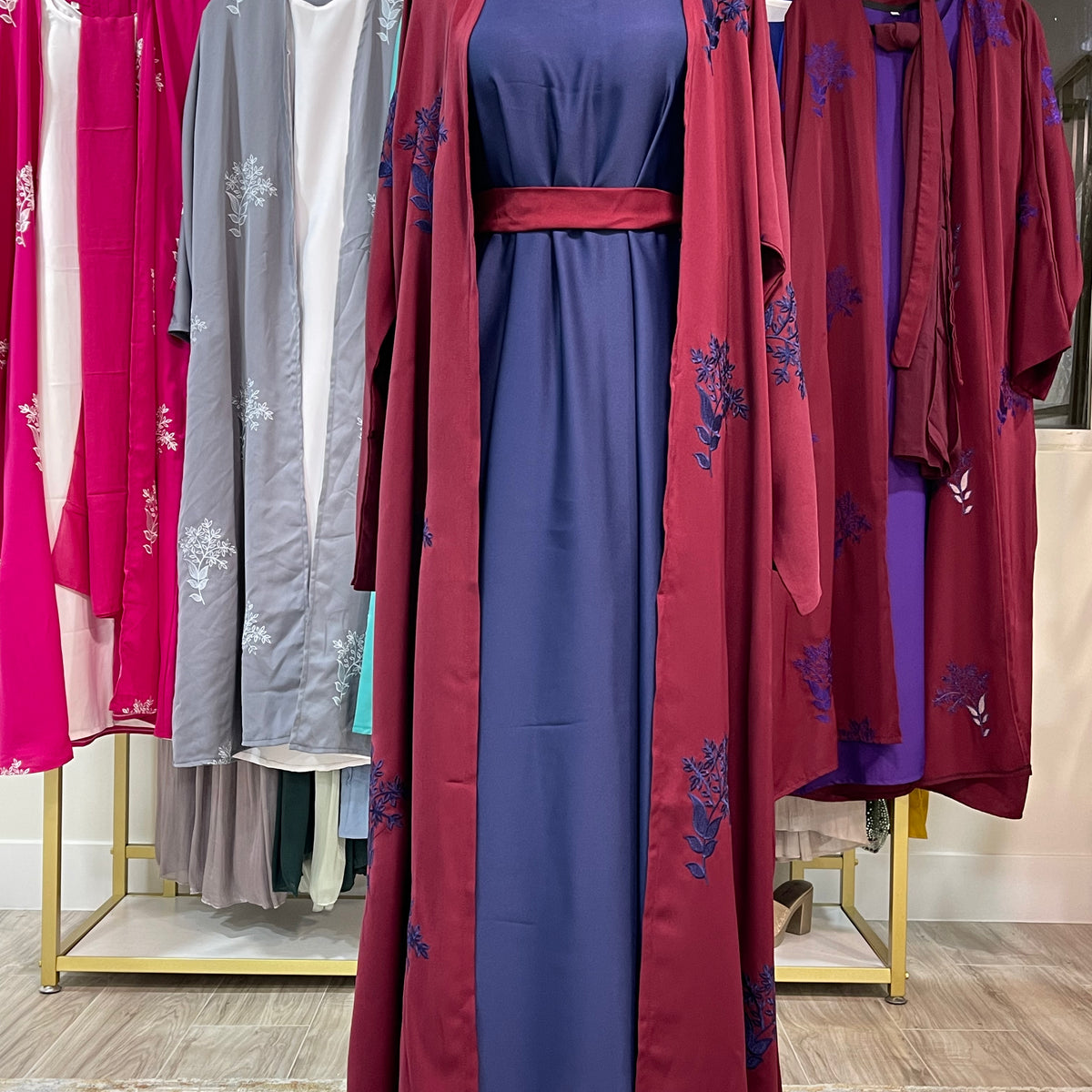 4-Piece Abaya Set Navy & Burgundy Extra large / Navy 4-Piece Abaya Set Navy & Burgundy Extra large / Navy