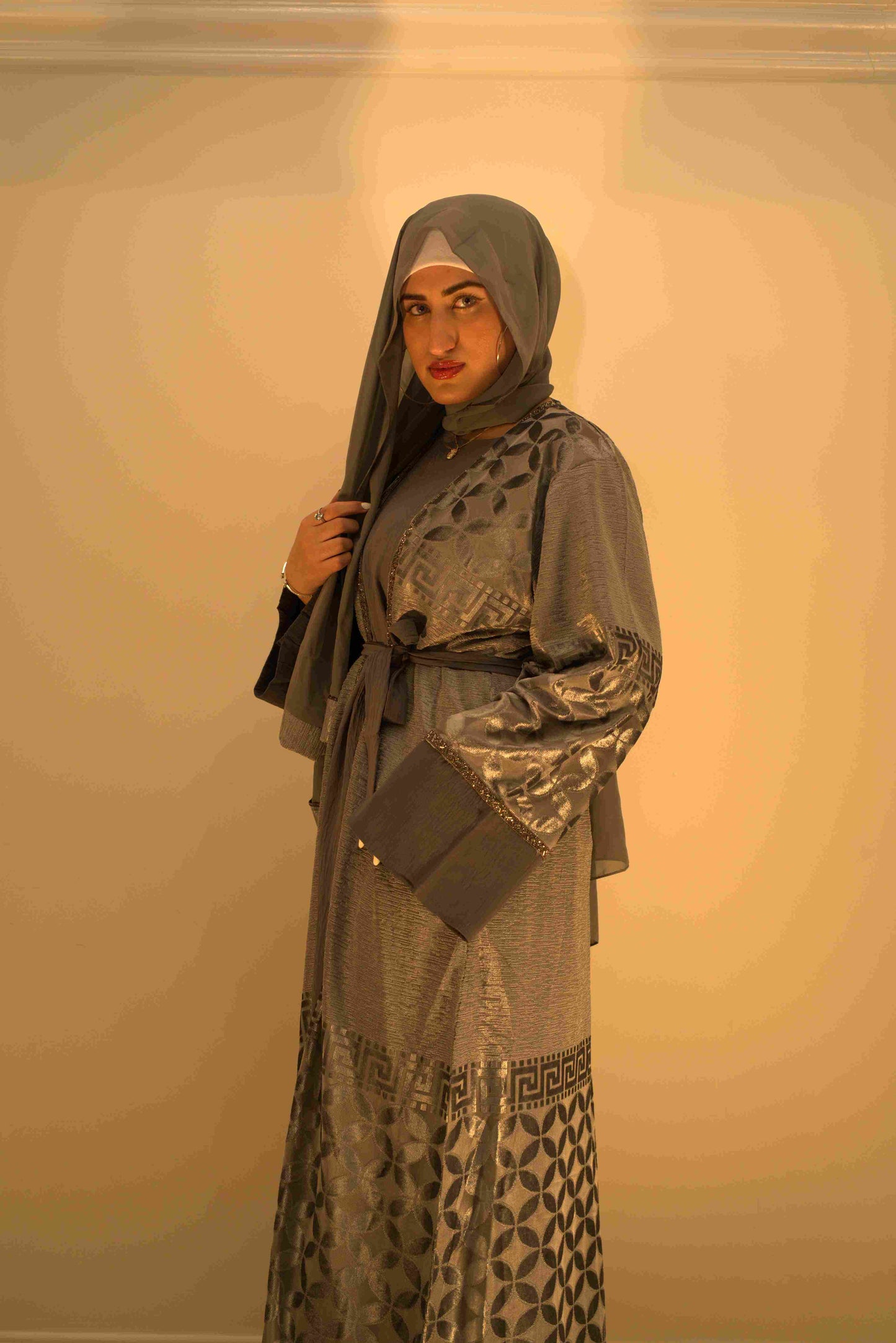 Eid Collection Gray 4 Piece Abaya