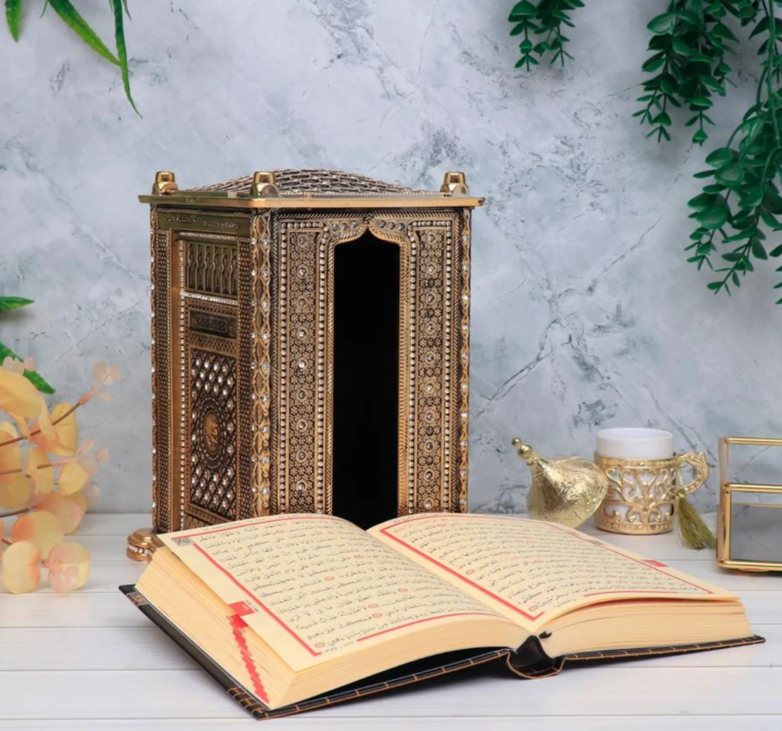 Kaaba Replica Gift Set